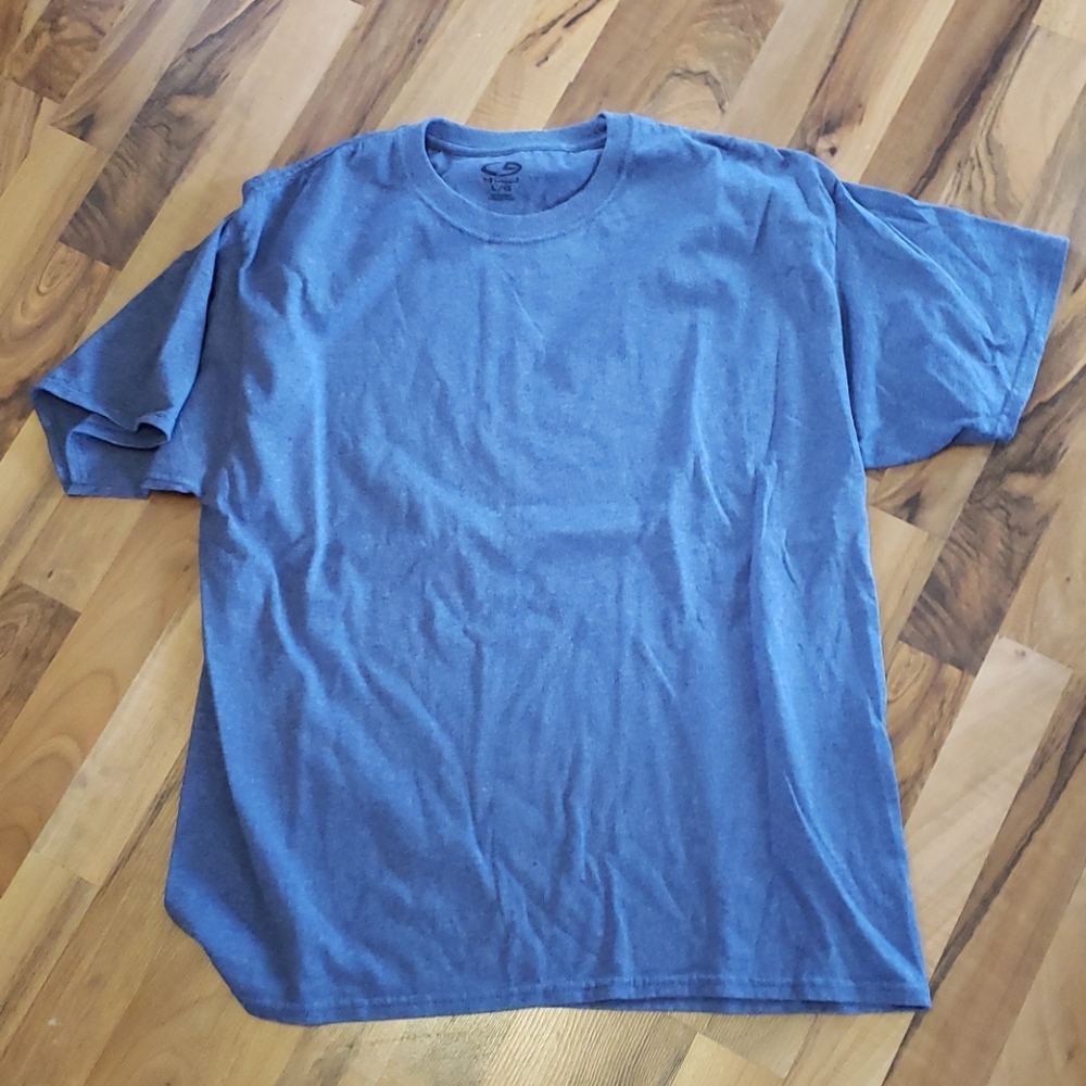 Mens Champion tee size L